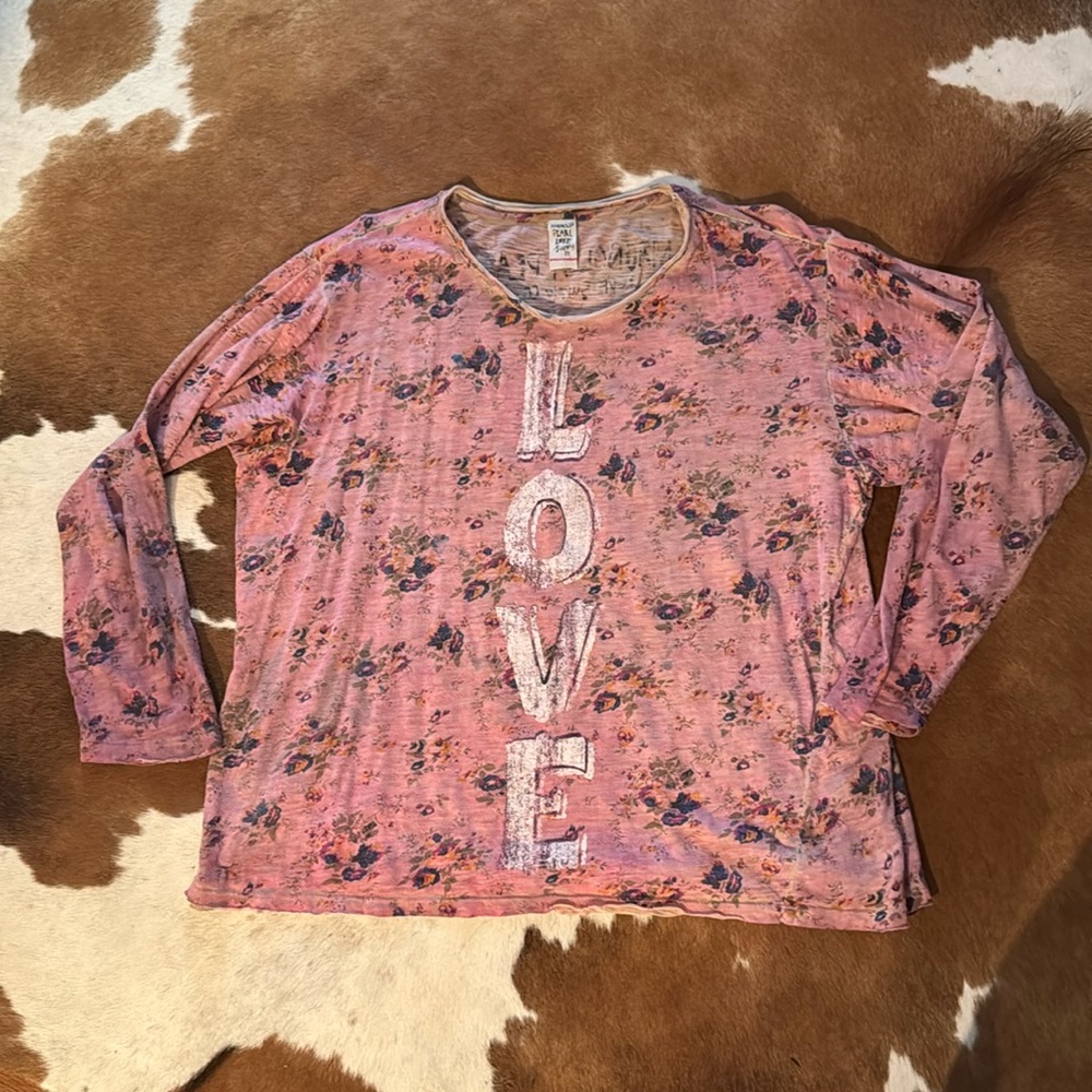 New Magnolia Pearl Floral Love Long sleeve Tshirt